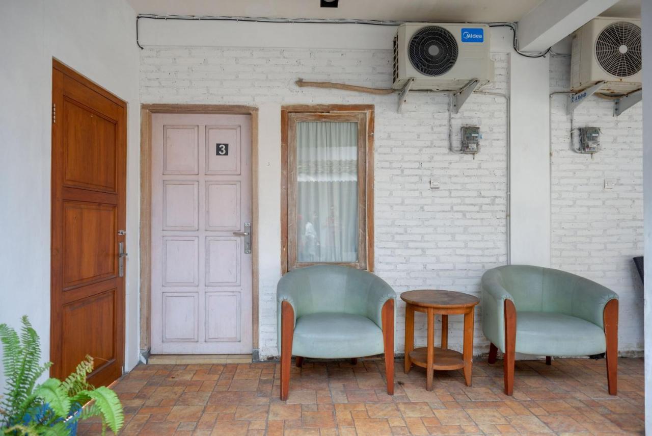 Hotel Reddoorz Syariah Near Plengkung Gading 2 Yogyakarta Exterior foto