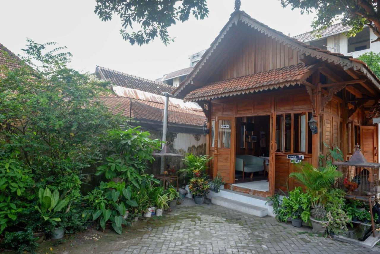 Hotel Reddoorz Syariah Near Plengkung Gading 2 Yogyakarta Exterior foto